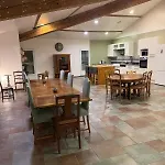 Villa Propriete Xxl 320 M2-10 A 16 Pers- Piscine