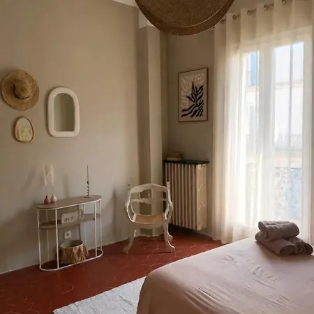 Propriete Xxl 320 M2-10 A 16 Pers- Piscine Villa *